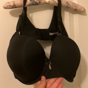 Black Bra with hole in middle